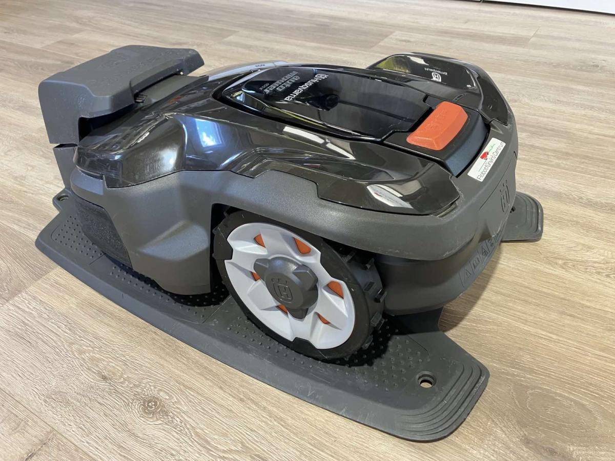 Használt robotfűnyírók