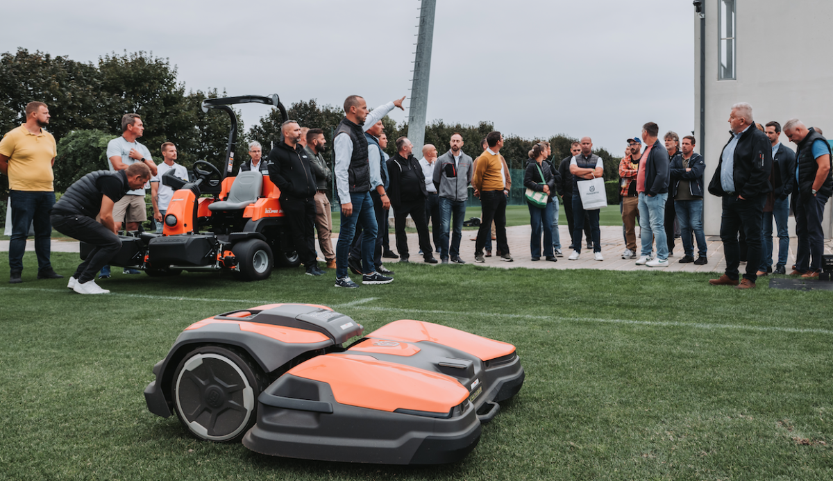Husqvarna ceora robotfűnyíró