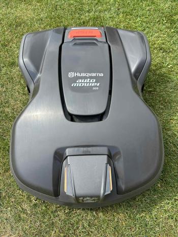 Automower 305 robotfűnyíró   használt (Beépített Connect modullal) 4.Kép