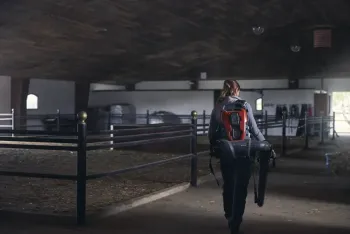 340iBT háti akkumulátoros lombfúvó  (csak gép) 3.Kép