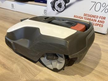 Automower 315X robotfűnyíró  használt (terepkerékkel) Kép
