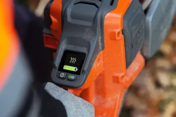 550i XP akkumulátoros láncfűrész  (csak gép) 4.Kép