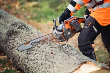 550i XP akkumulátoros láncfűrész  (csak gép) 6.Kép