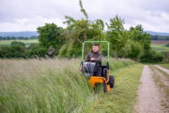 AS 920 E-Sherpa 2WD felülős magasgazvágó  (4 db akkumulátoral, Typ2 töltő nélkül) 4.Kép