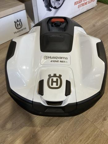 Automower 410VE NERA robotfűnyíró 2026 (használt, garanciával) 2.Kép
